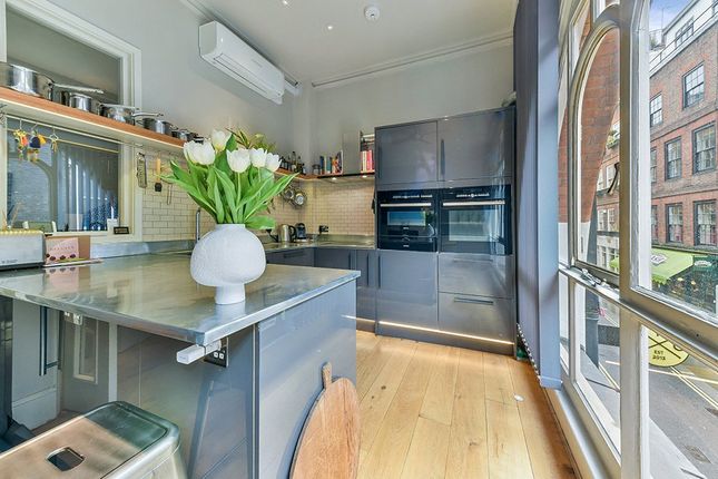 Terraced house to rent in New Row, Covent Garden