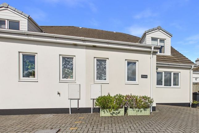 3-bed house on Penpons, Rose-An-Grouse, Hayle, £340,000