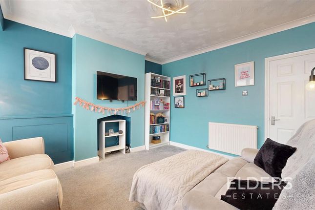 10, Barker Gate, Ilkeston photo 3