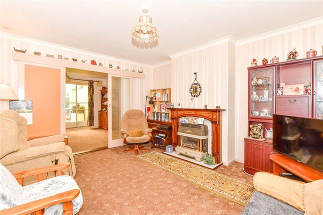 Ernest Road, Havant photo 3
