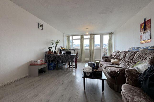 52, Marine Court, Centurion Way, Purfleet photo 2