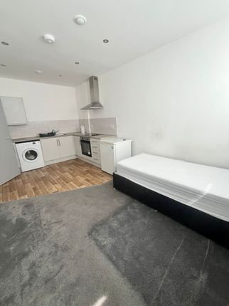 Flat 8, Linacre House Stanley Road, Bootle photo 3