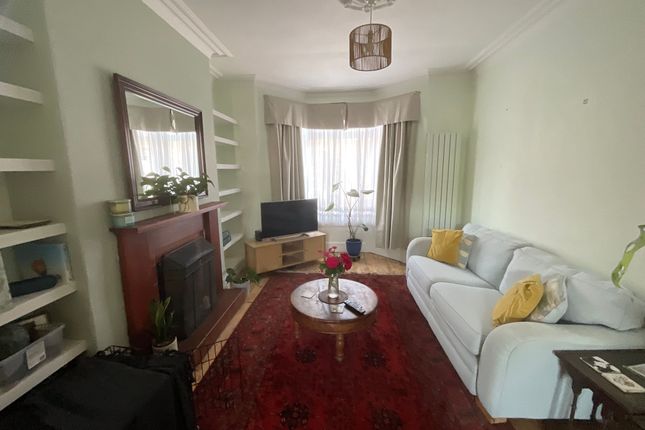 45 Oak Road, Scarborough photo 4