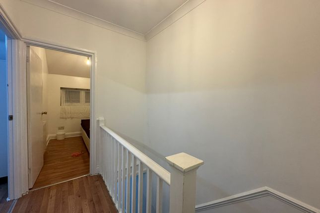 10, Bridgewater Road, Wembley photo 5