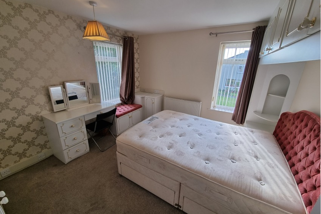 Terraced house to rent in Amroth Mews, Leamington Spa, Warwickshire