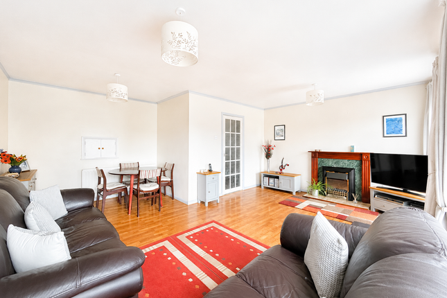 6, Redgrave Gardens, Luton photo 4