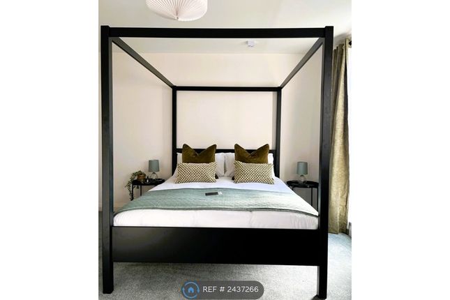 Room 11: Deluxe Double