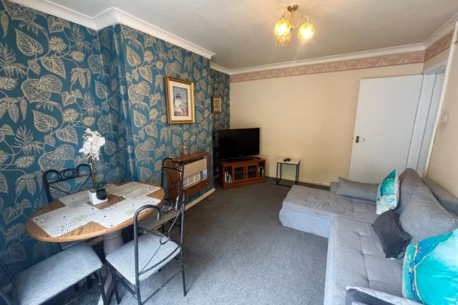 20, Coventry photo 3