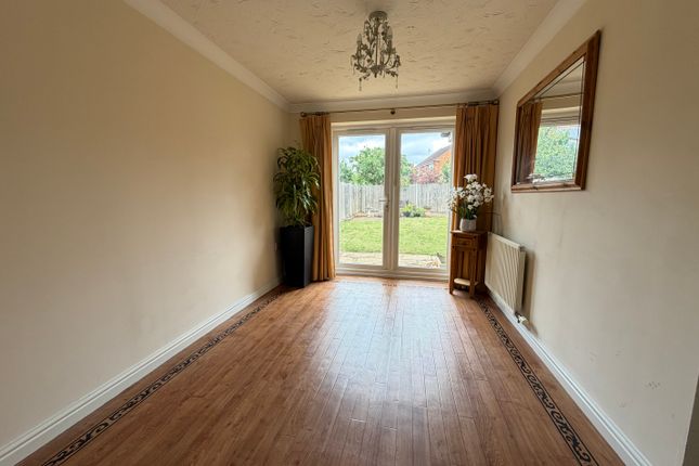 6, Sandleford Drive, Bedford photo 4
