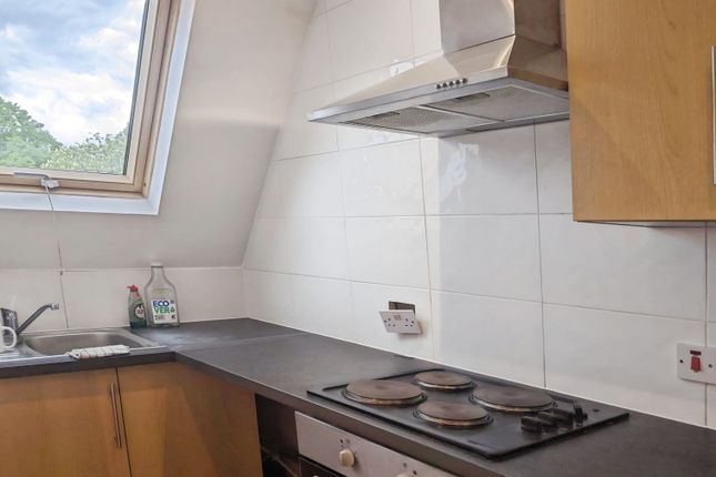 Flat 4, 11, Oxford Road, WALLINGTON photo 5