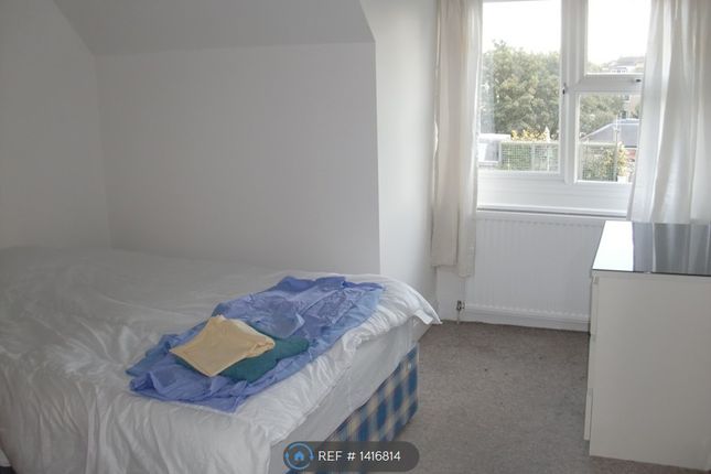 Acol Road, West Hampstead London, London photo 3