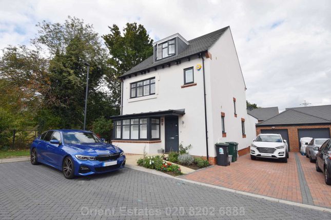 Thumbnail Detached house for sale in Anvil Avenue, Watford