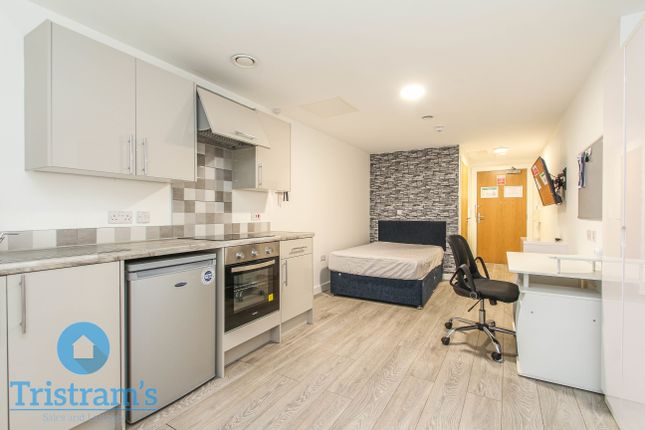 1 Bedroom Flat