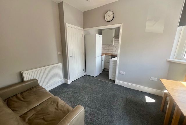 3, 31, Ferry Road, Cardiff photo 5