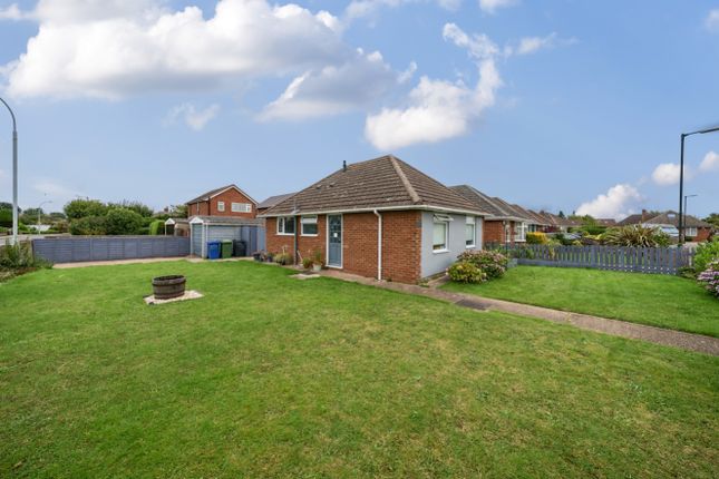 Bungalow for sale in Kiddier Avenue, Grimsby, Lincolnshire