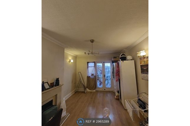 Kings Road, Harrow photo 5