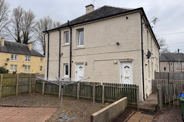 Thumbnail Flat to rent in Beechwwod, Alloa, Sauchie