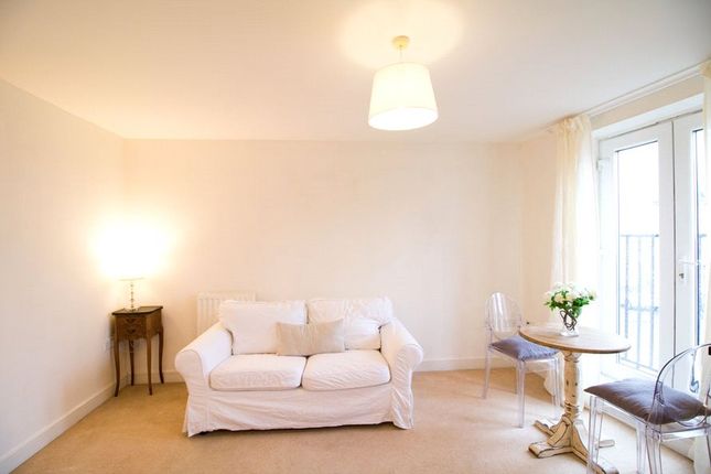 Flat to rent in Britten Road, Redhouse, Swindon, Wiltshire