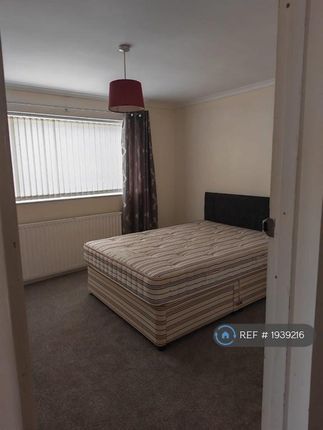 Charlwood Road, Luton photo 5