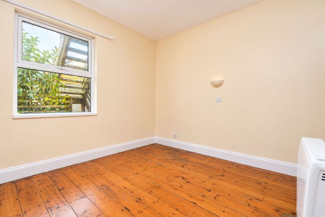 Flat 1, 1 Fairview Terrace, Newquay photo 5