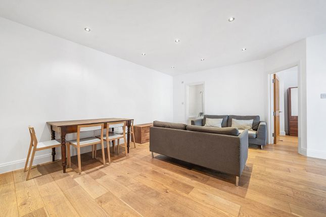 Flat 12 Hermes House, 59a, Josephine Avenue, London photo 4