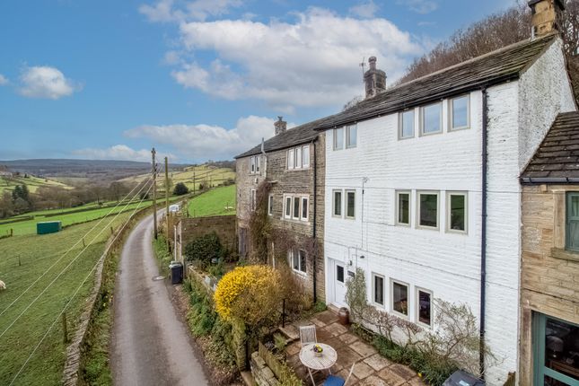 Thumbnail Terraced house for sale in Arrunden Wood Nook, Holmfirth