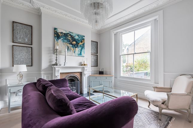 18, Trafalgar Avenue, London photo 2