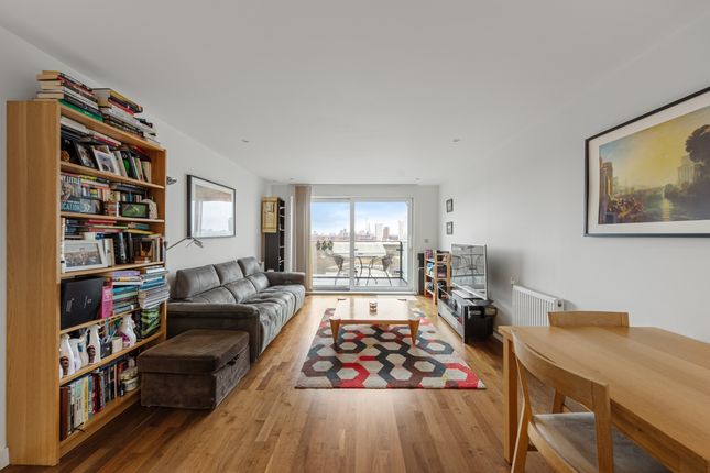 Apartment 36, Cornmill House, 4, Wharf Street, London photo 3