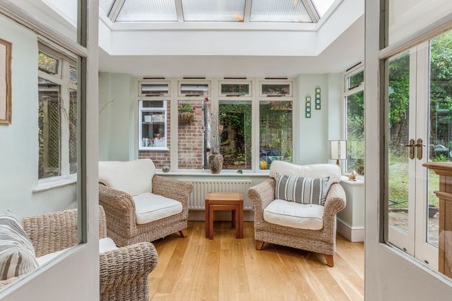 49, Gally Hill Road, Fleet photo 4