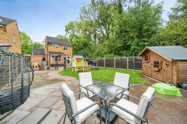 102, Kinross Close, Warrington photo 3