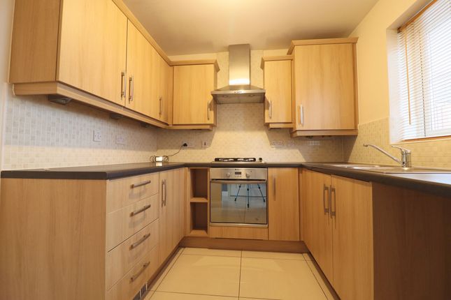 19 Northolt Way Kingsway, Gloucester photo 3