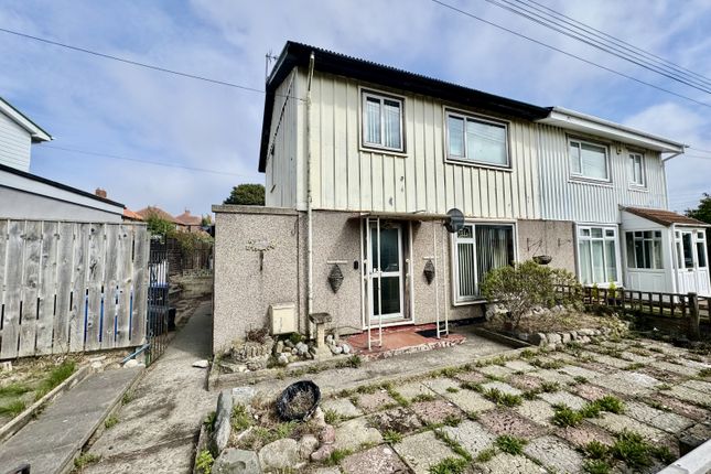 3-bed semi-detached on 16, Dahlia Crescent, Peterlee, £35,000