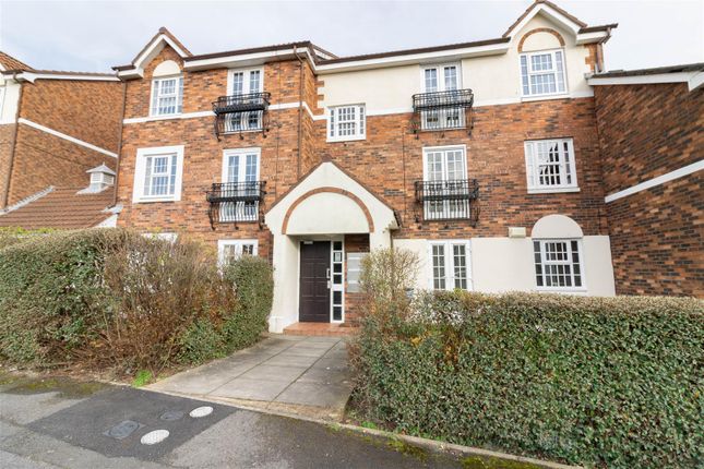 Flat for sale in Chathill Close, Whitley Bay