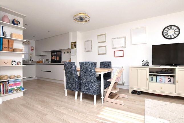 Living Room/Diner