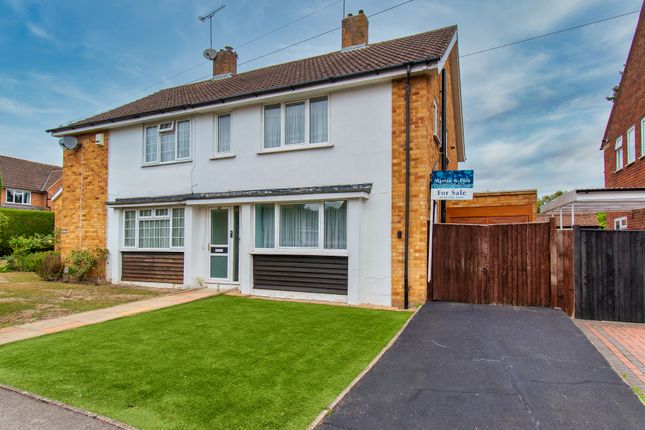 Thumbnail Semi-detached house for sale in Silverdale Road, Earley, Reading