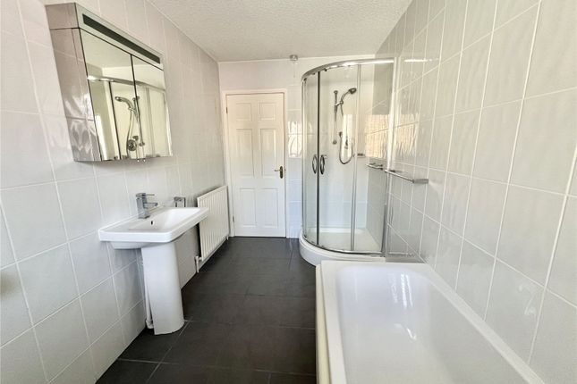 21, Gorseland Court, South Yorkshire photo 4