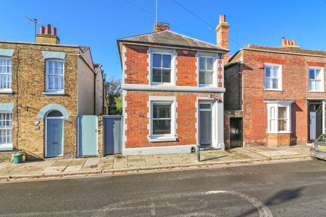 3-bed house on 66 New Street, Sandwich, £500,000