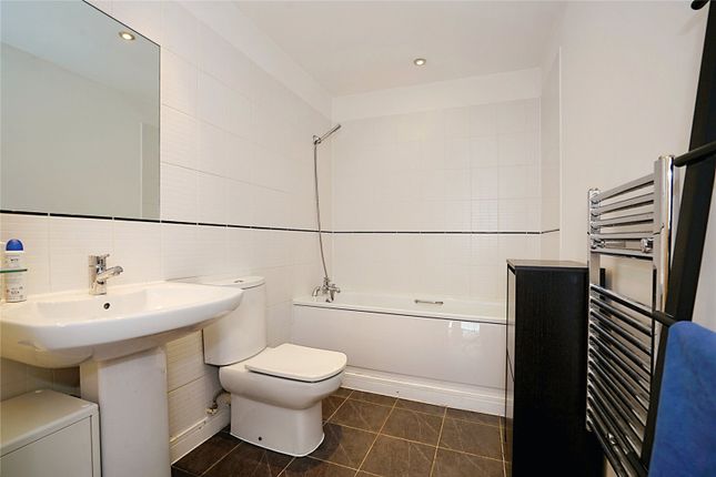 Flat for sale in Dyche Street, Manchester, Greater Manchester