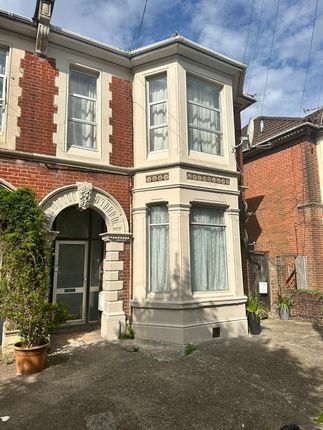 24 Denzil av