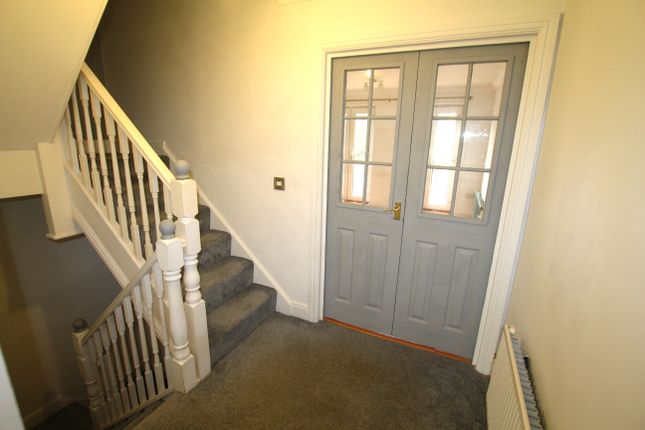 13, Alderney Way, Kennington photo 4