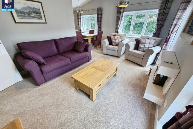 56, Chilton Park, Bridgwater photo 2