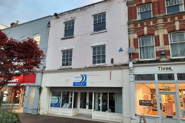 Retail premises to let in High Town, Hereford