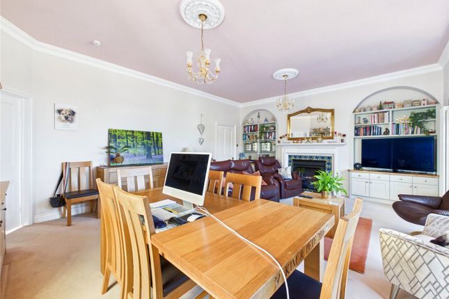 Flat 6, Martello Place,, Golf Road, Suffolk photo 4