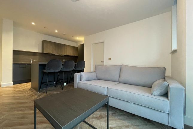 Thumbnail Flat to rent in Priory House Lofts, Gooch Street North, Birmingham