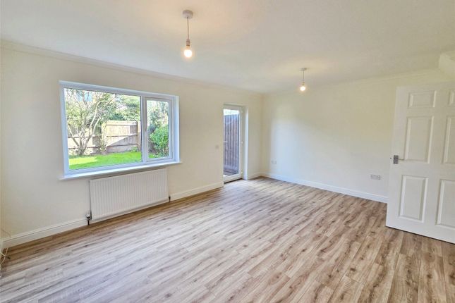 14 Tredinnick Wood Close, Helston Cornwall, Cornwall photo 4