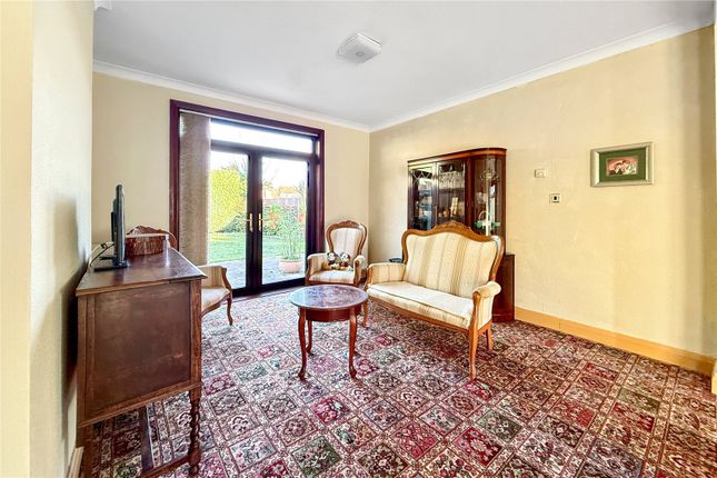 13, Lower Road, Kent photo 4