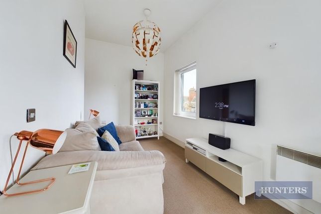 Thumbnail Flat for sale in Kimber House, High Street