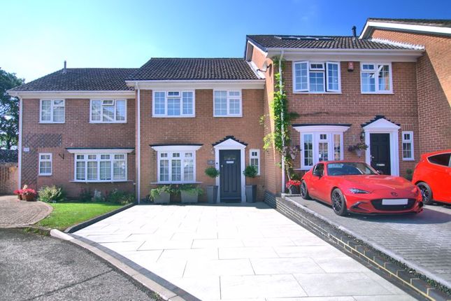Thumbnail Terraced house for sale in Templemere, Fareham