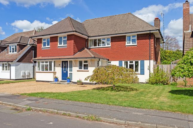 Thumbnail Detached house for sale in Maple Hatch Close, Godalming