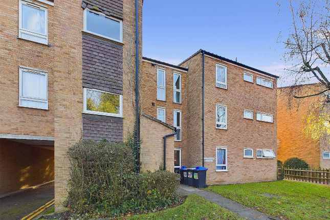 20, Jubilee Way, Sidcup photo 2